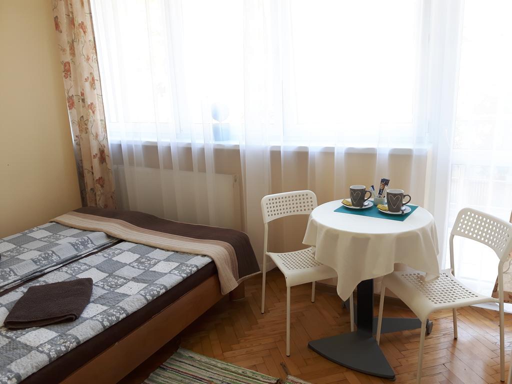 Hôtel Slowicza à Varsovie Extérieur photo